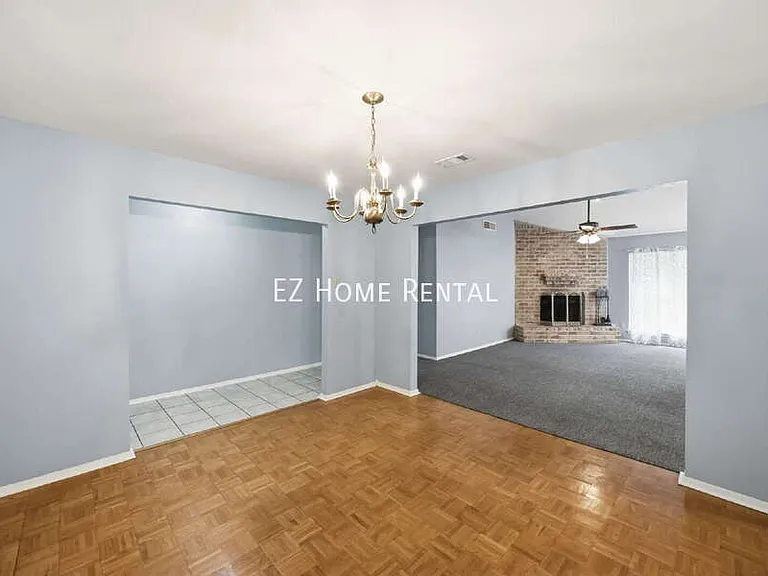 2907 W Greens Rd — Photo 9