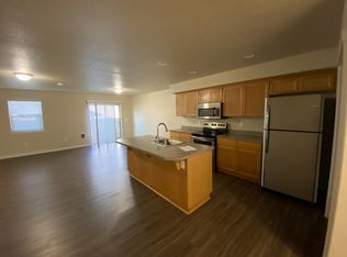 2326 NE Evans St #4, McMinnville, OR 97128