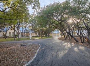 113 Ammann Rd, Boerne, TX 78015