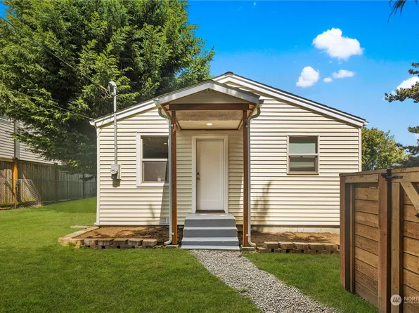 7012 S 116th Street, Seattle, WA 98178