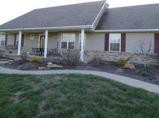 5250 Quercus Grove Rd, Edwardsville, IL 62025