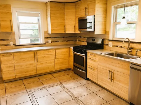 (undisclosed Address), Watertown, MA 02472