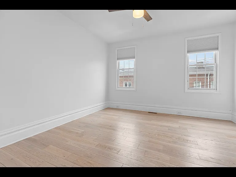 5238 Wickliff St — Photo 8