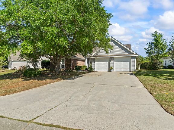 3rd image of 1582 Southwood Dr.