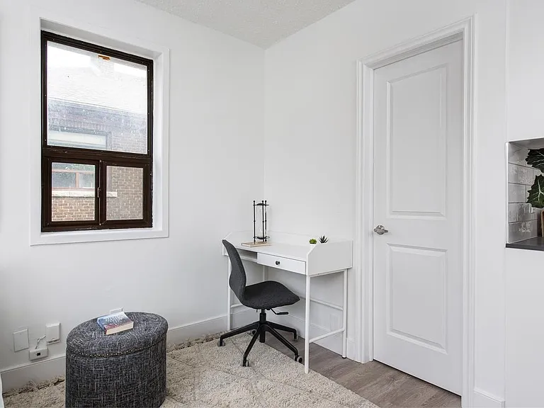 5 Glenavon Rd #B5 — Photo 20
