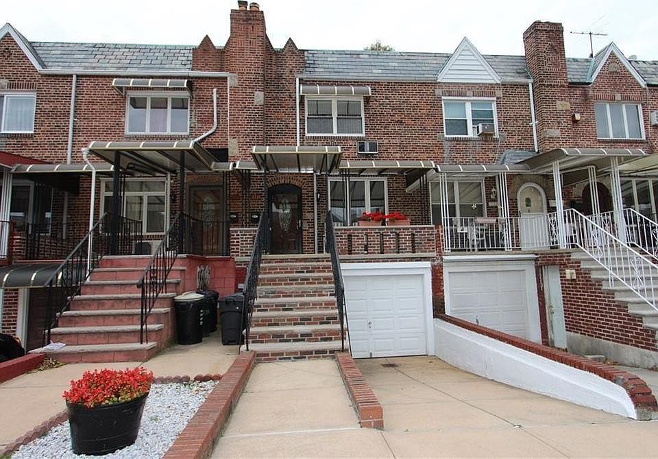 1st image of 2224 E 28th St