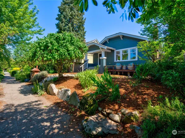 5104 Keystone Place N, Seattle, WA 98103