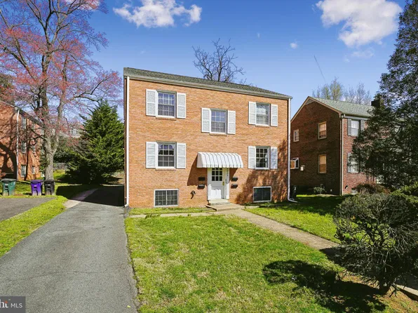 4023 18th Rd N APT 1A, Arlington, VA 22207