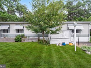 29 Kingfisher Way, Whiting, NJ 08759