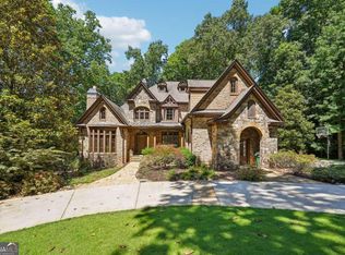 4980 High Point Rd, Sandy Springs, GA 30342