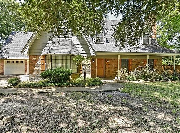 2nd image of 504 Northwood Blvd