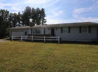 135 Depot Rd, Hatfield, MA 01038