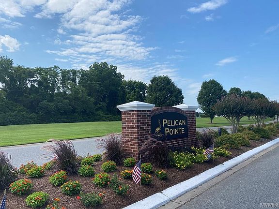 3rd image of 123 Pelican Pointe Dr