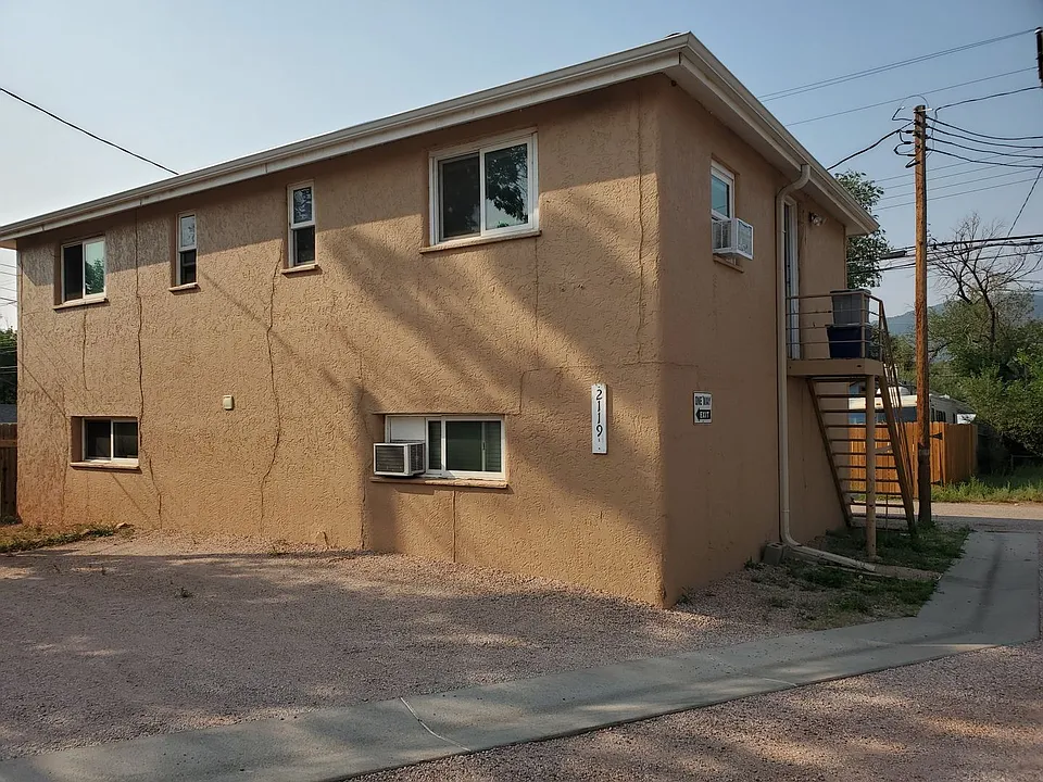2119 1/2 W. Colorado Avenue