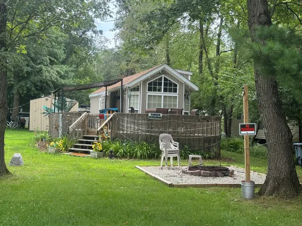10 266/267 Woodhaven Lakes, Sublette, IL 61367
