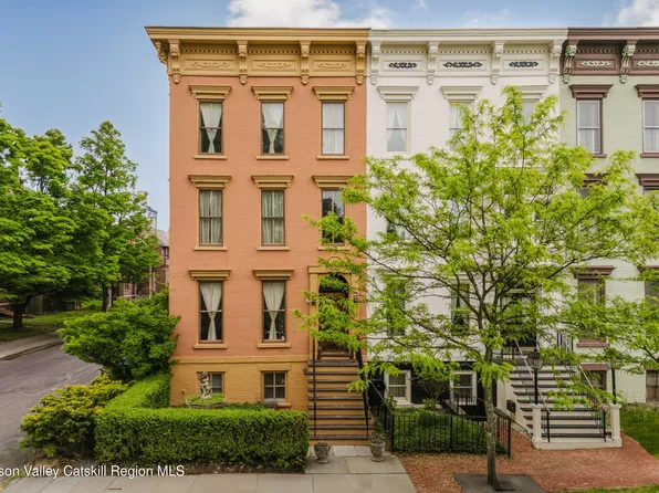 1 E Court Street, Hudson, NY 12534