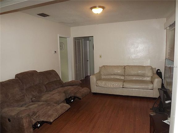 5th image of 1003 Seneca Ave
