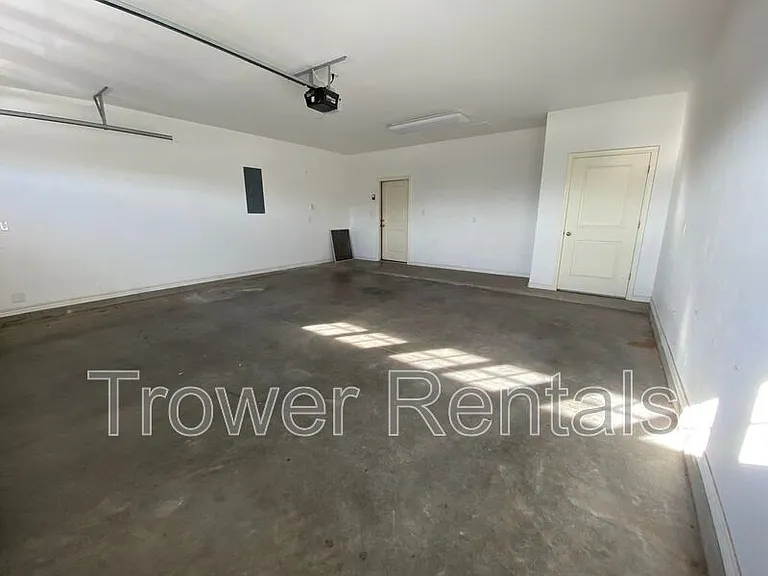 3406 Bastrop Ave — Photo 20