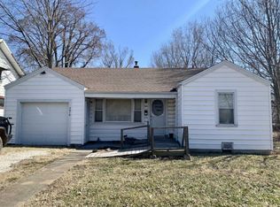 2016 N Ramsey Ave, Springfield, MO 65803