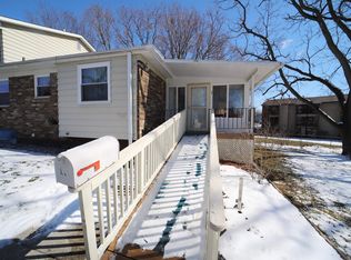 508 Chamberlain St APT 13, Flushing, MI 48433