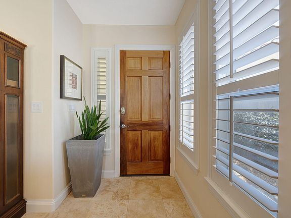 3rd image of 8008 Legend Creek Dr
