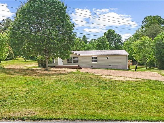 3rd image of 305 Broyles Ln