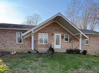 2332 Huckaby Rd, Columbia, TN 38401