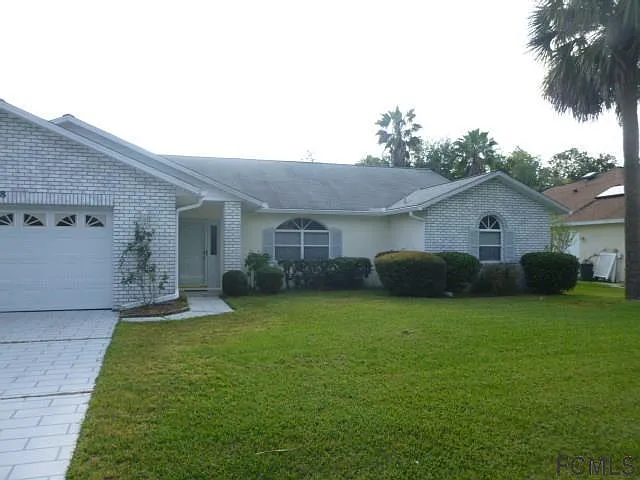138 Barrington Dr — Photo 3