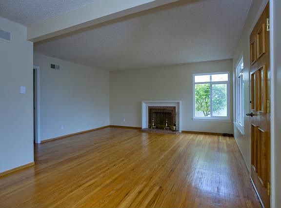 4th image of 335 Altamont Dr