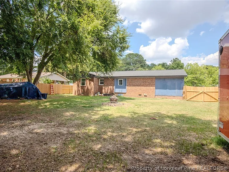 3230 Periwinkle Dr — Photo 23