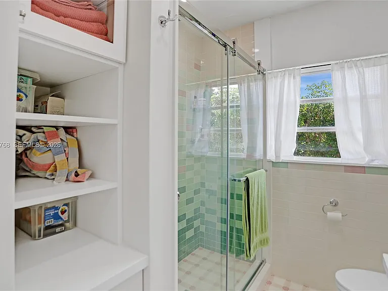 2214 Segovia Cir — Photo 16