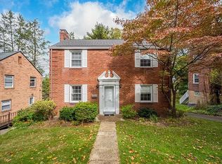 736 Scott Rd, Pittsburgh, PA 15228