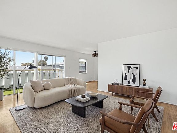 2nd image of 4065 Ursula Ave APT 6