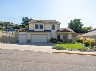 1983 Peach Haven Ct, East Wenatchee, WA 98802