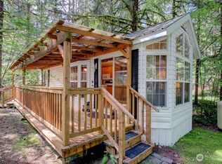 134 Drial Loop, Deming, WA 98244