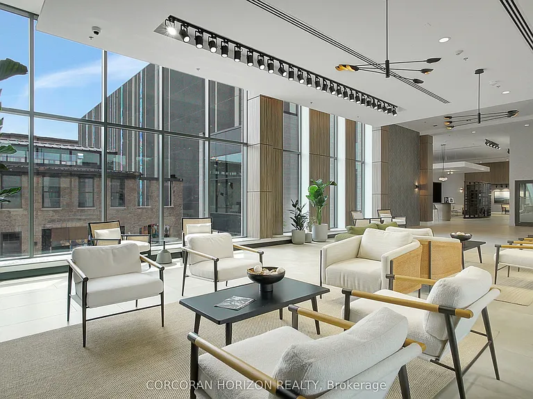 50 Grand Ave S #807 — Photo 9