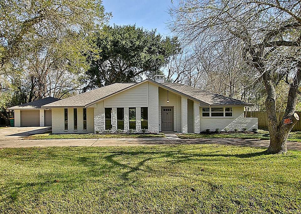 1st image of 2539 Thelma Dr #782B