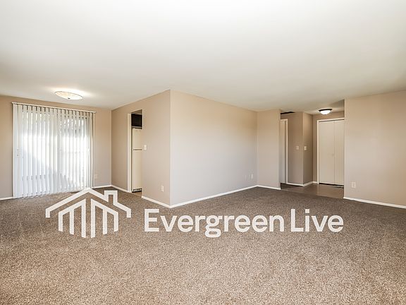 4th image of 5849 Troy Villa Blvd