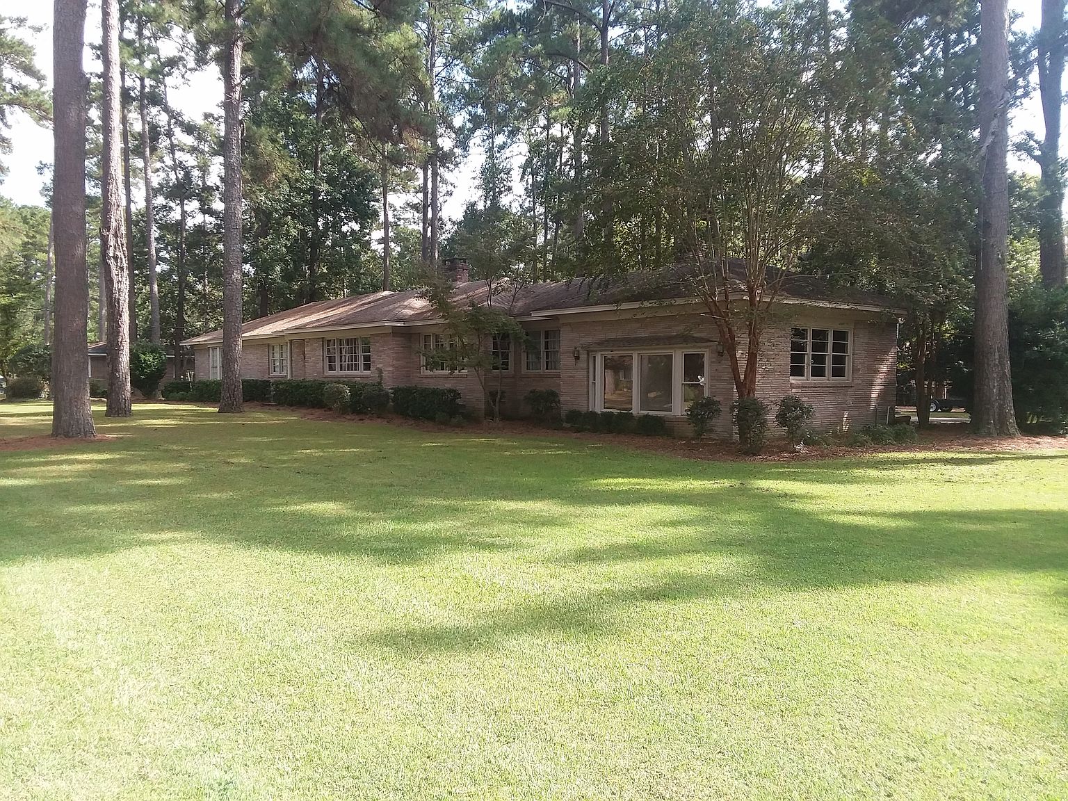 65 Park St, Varnville, SC 29944 Zillow