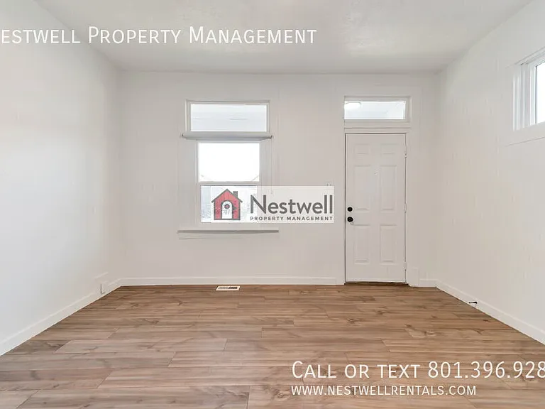 1046 W Euclid Ave — Photo 9