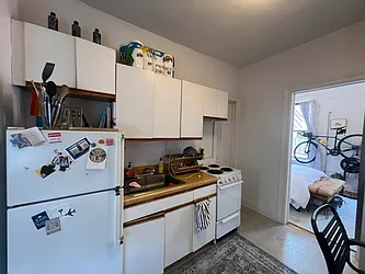 Rented by KNOCKKNOCK LLC