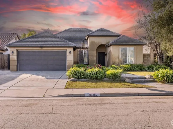 13405 Scafell Pike St, Bakersfield, CA 93314