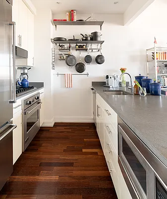 Sold by Compass | media 3