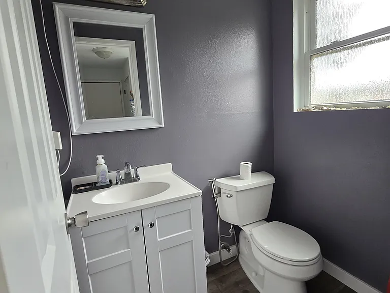 3629 Surrey Dr NE — Photo 11