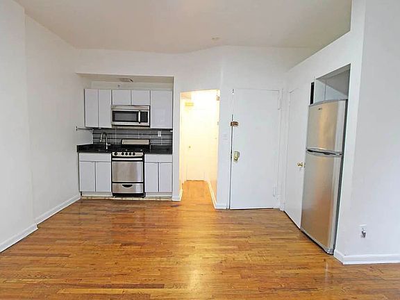 4th image of 206 W 132nd St APT 2F