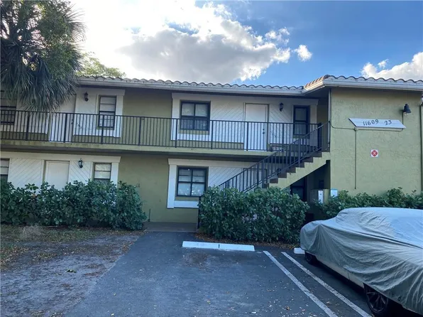 11615 NW 28th St #4, Pompano Beach, FL 33065