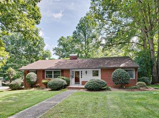 901 Cliff Rd, Asheboro, NC 27203