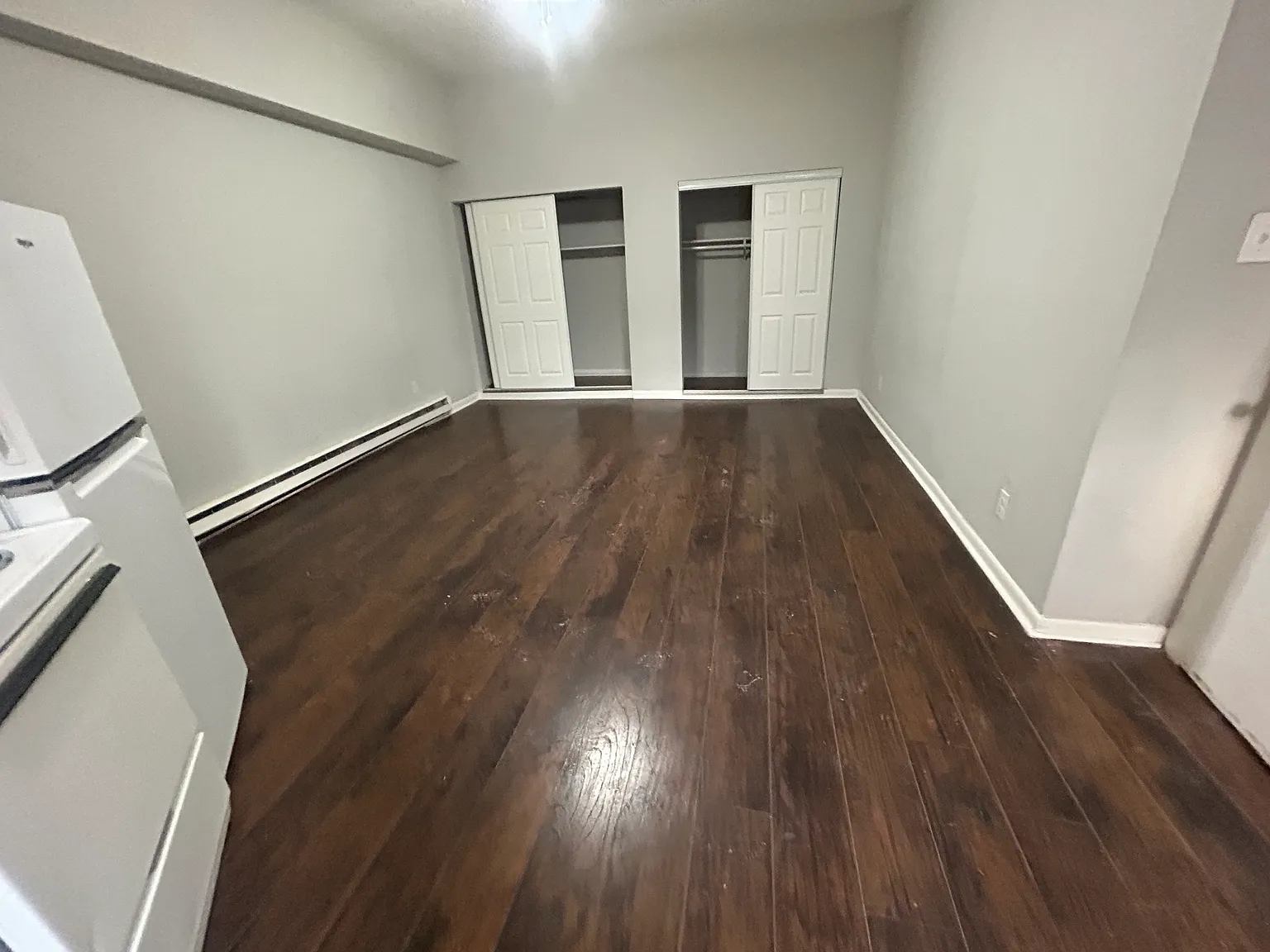 Studio, 375 sqft, $1,090 — Photo 4