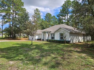 41 Fringetree St, Homosassa, FL 34446