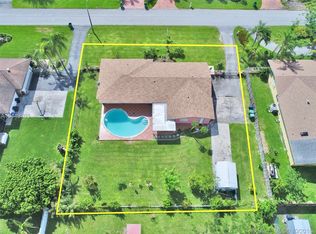 11051 SW 170th Ter, Miami, FL 33157